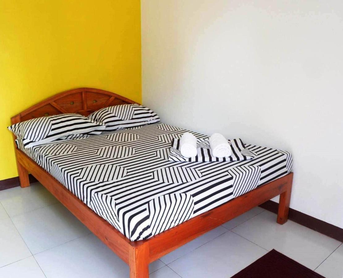 Princesa Michaella Hostel Itaytay 外观 照片
