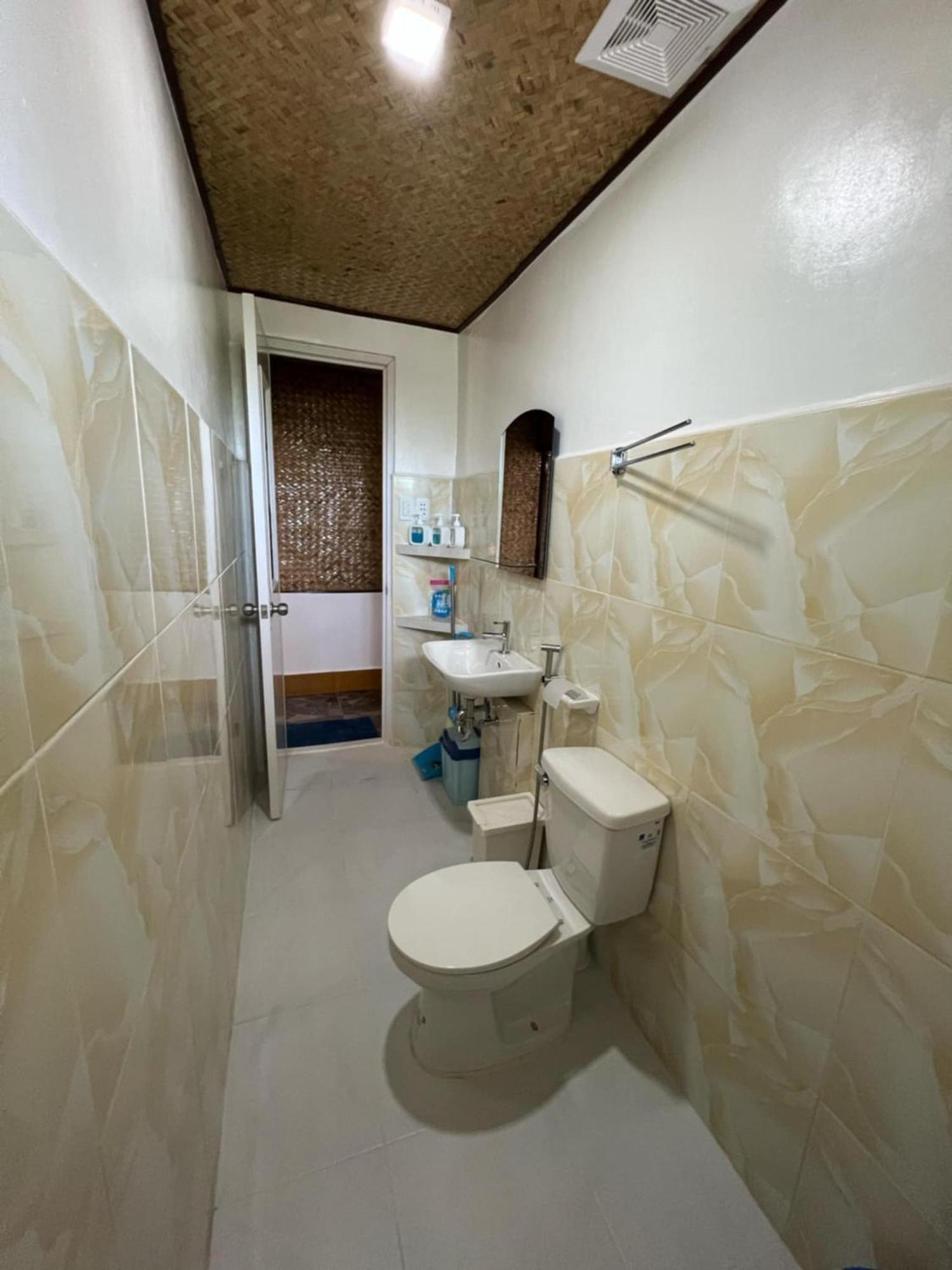 Princesa Michaella Hostel Itaytay 外观 照片